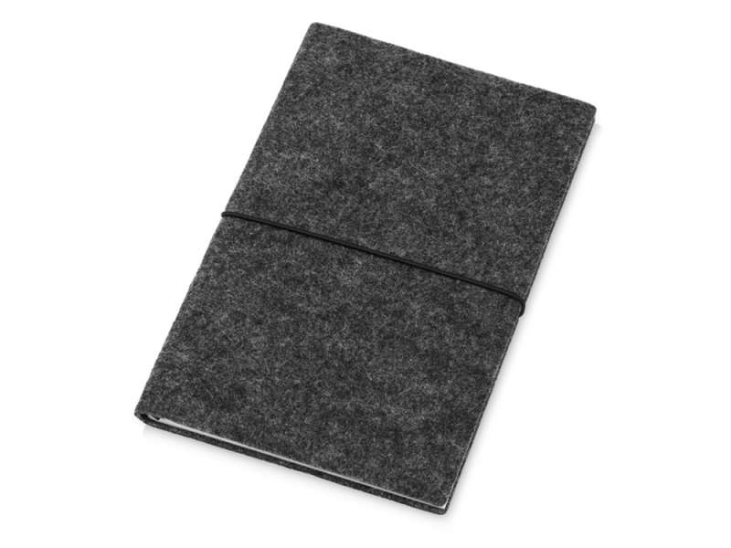 Блокнот из RPET-фетра А5 Felt, гибкая обложка, 80 листов 70 гр/м2 белой бумаги, темно-серый Блокнот из RPET-фетра А5 Felt, гибкая обложка, 80 листов 70 гр/м2 белой бумаги, темно-серый