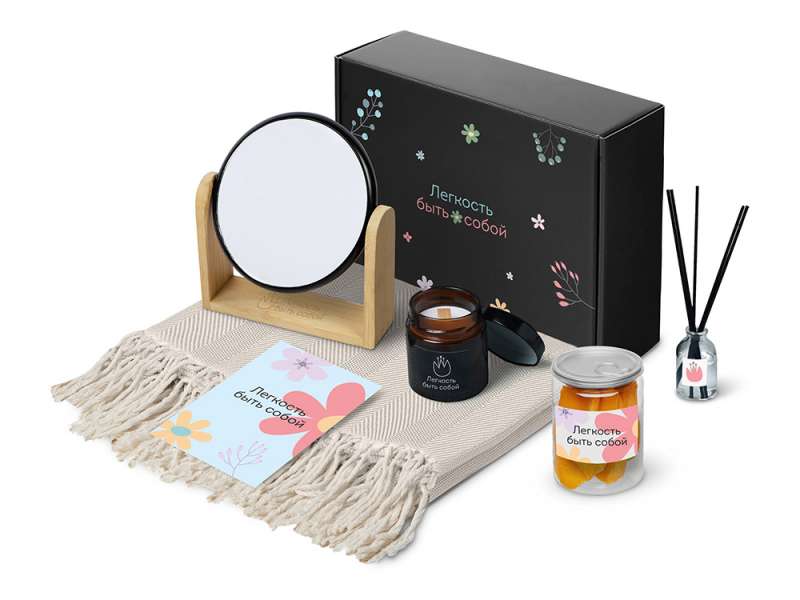 Подарочный набор Re:f. Shelter с пледом, зеркалом, свечой и диффузором Подарочный набор Re:f. Shelter с пледом, зеркалом, свечой и диффузором