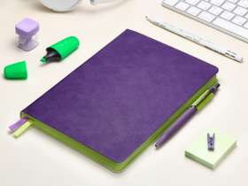 Ежедневник А5 датированный Boston 2026, фиолетовый с салатовым обрезом №12